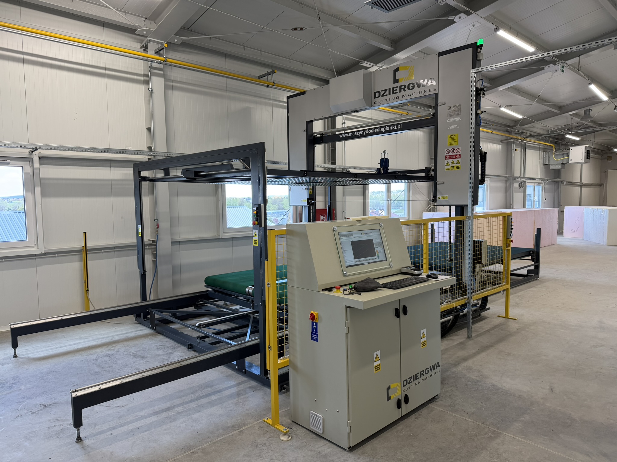 Automatische Konturschneidmaschine TYP KPO thumb 3
