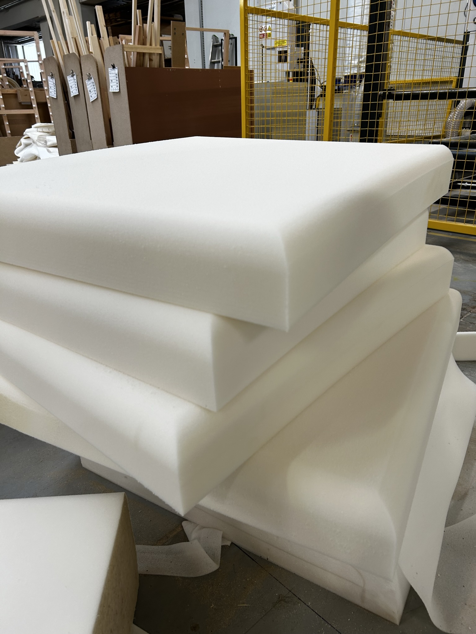 Automatische Konturschneidmaschine TYP KPA Horizontal thumb 6