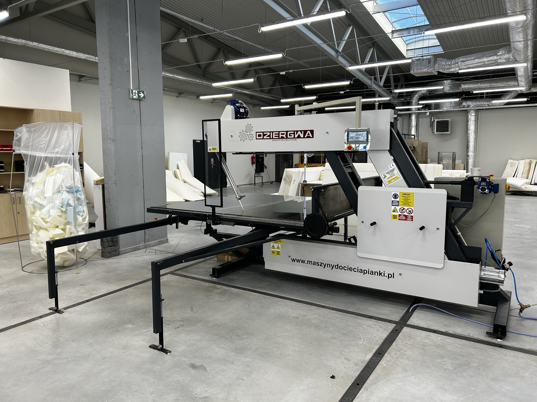 Vertikal-Winkelschneidmaschine TYP PS thumb 3